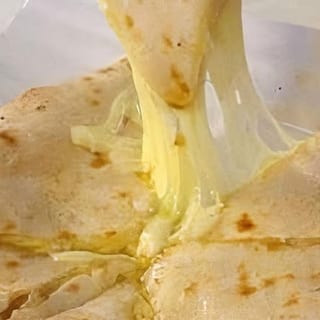 Cheese Naan
