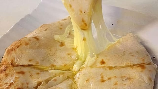 Cheese Naan.