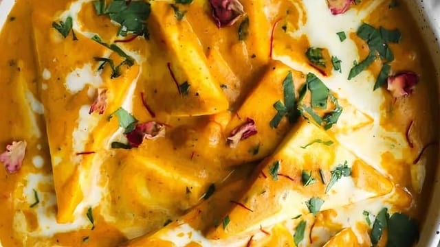 Royal Shahi Paneer.